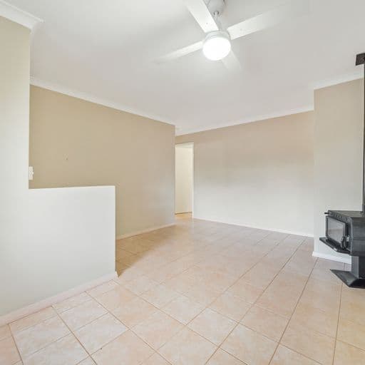 4 Holley Place, Marangaroo WA 6064, Marangaroo - Thumbnail 5