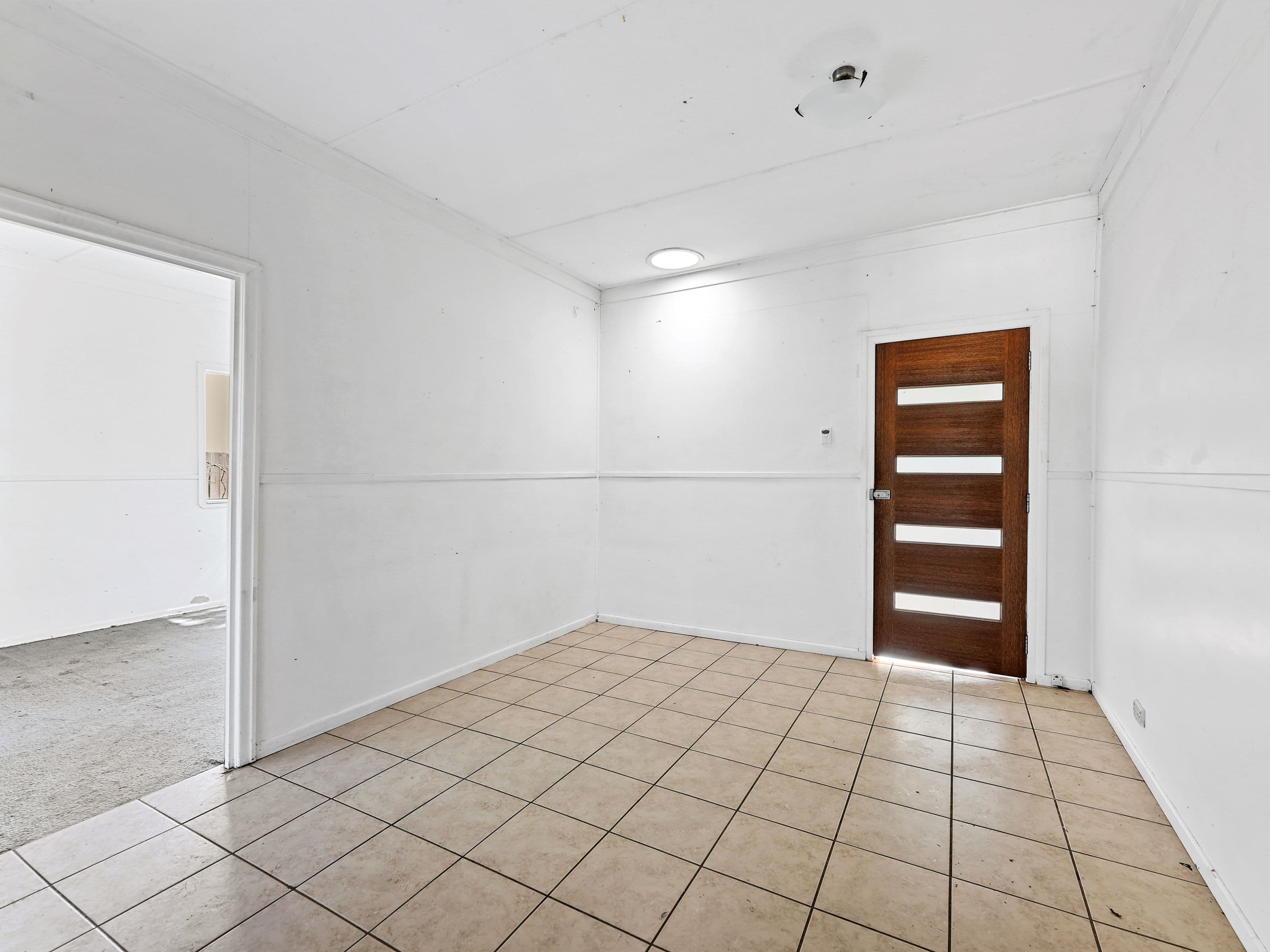 17 Elms Street, Bundamba QLD 4304, Bundamba - Thumbnail 5