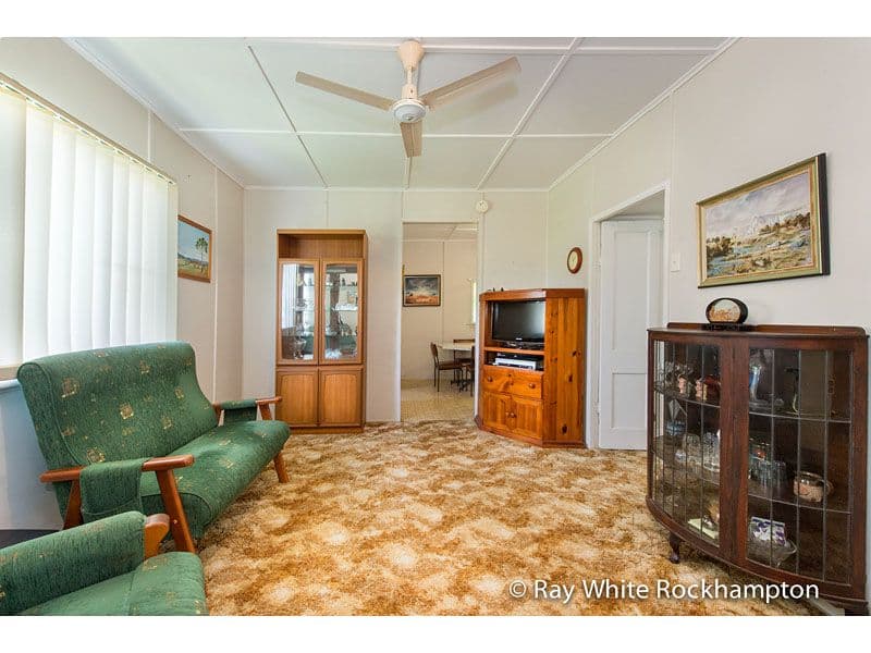 12 Lavarack Street, THE RANGE QLD 4700, The Range - Thumbnail 5