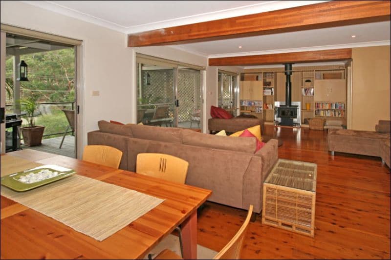 22 Heath Road, HARDYS BAY NSW 2257, Hardys Bay - Thumbnail 4