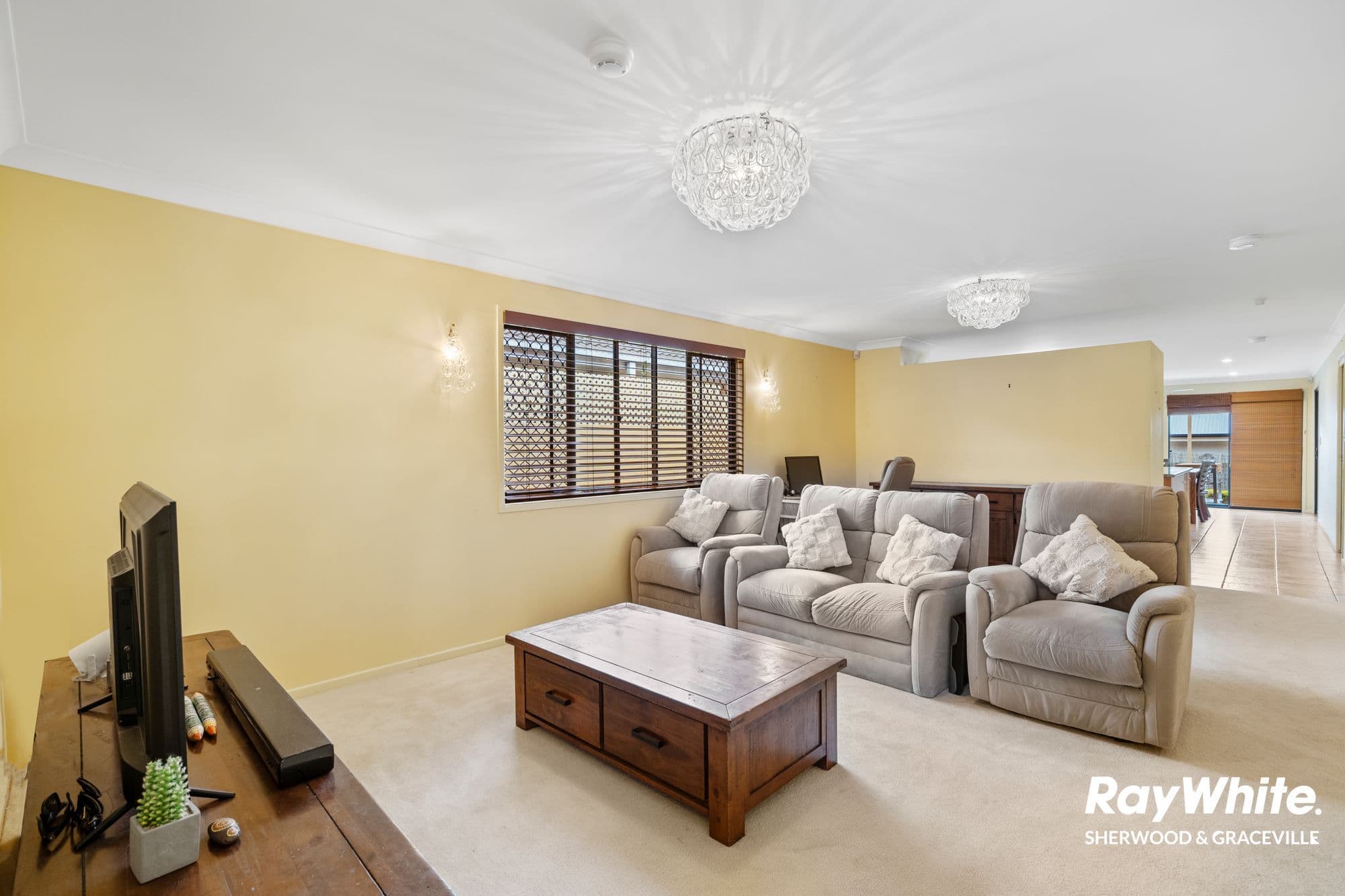113 Mulgrave Crescent, Forest Lake QLD 4078, Forest Lake - Thumbnail 5
