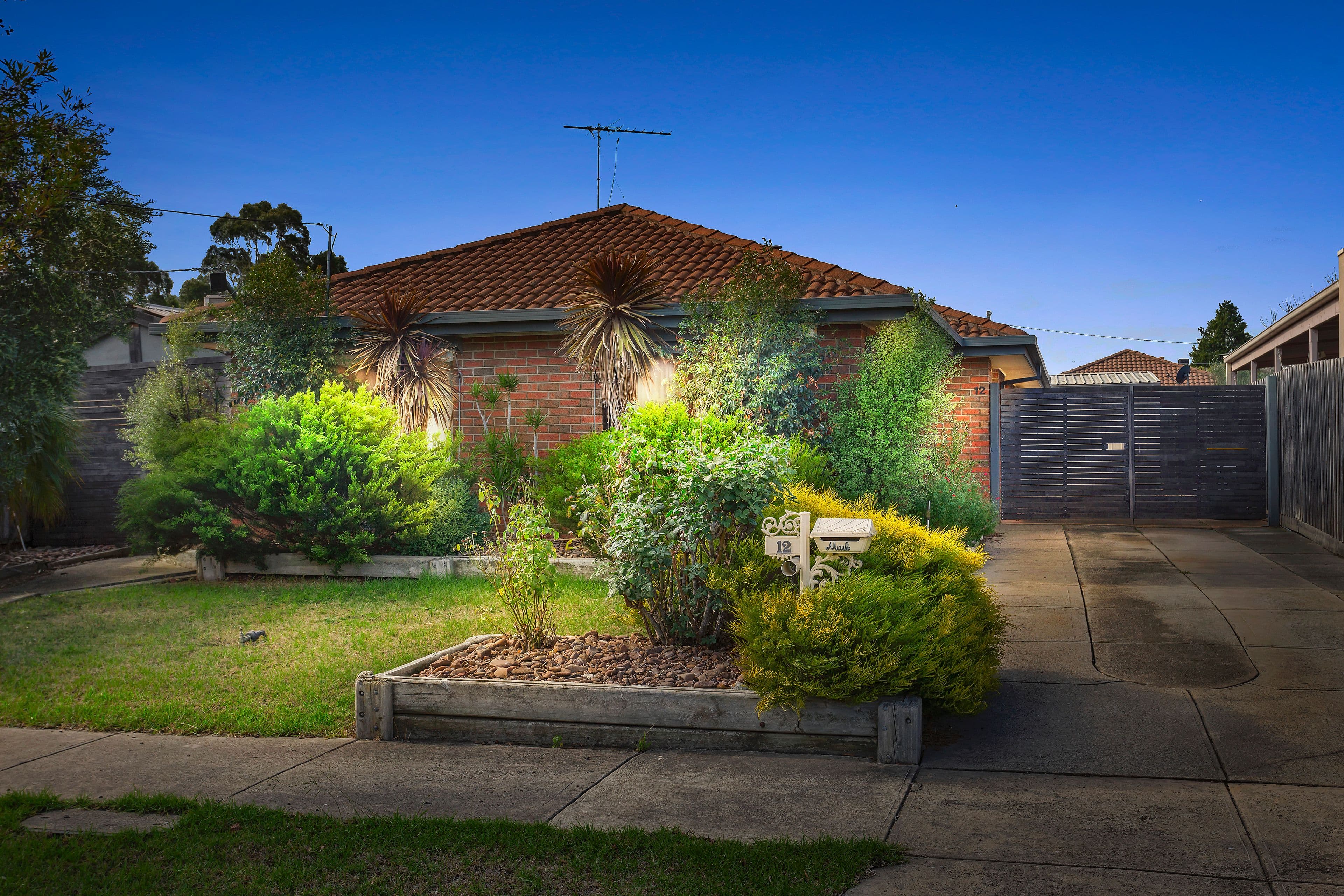 12 Bronsdon Court, Mill Park VIC 3082, Mill Park - Image 1