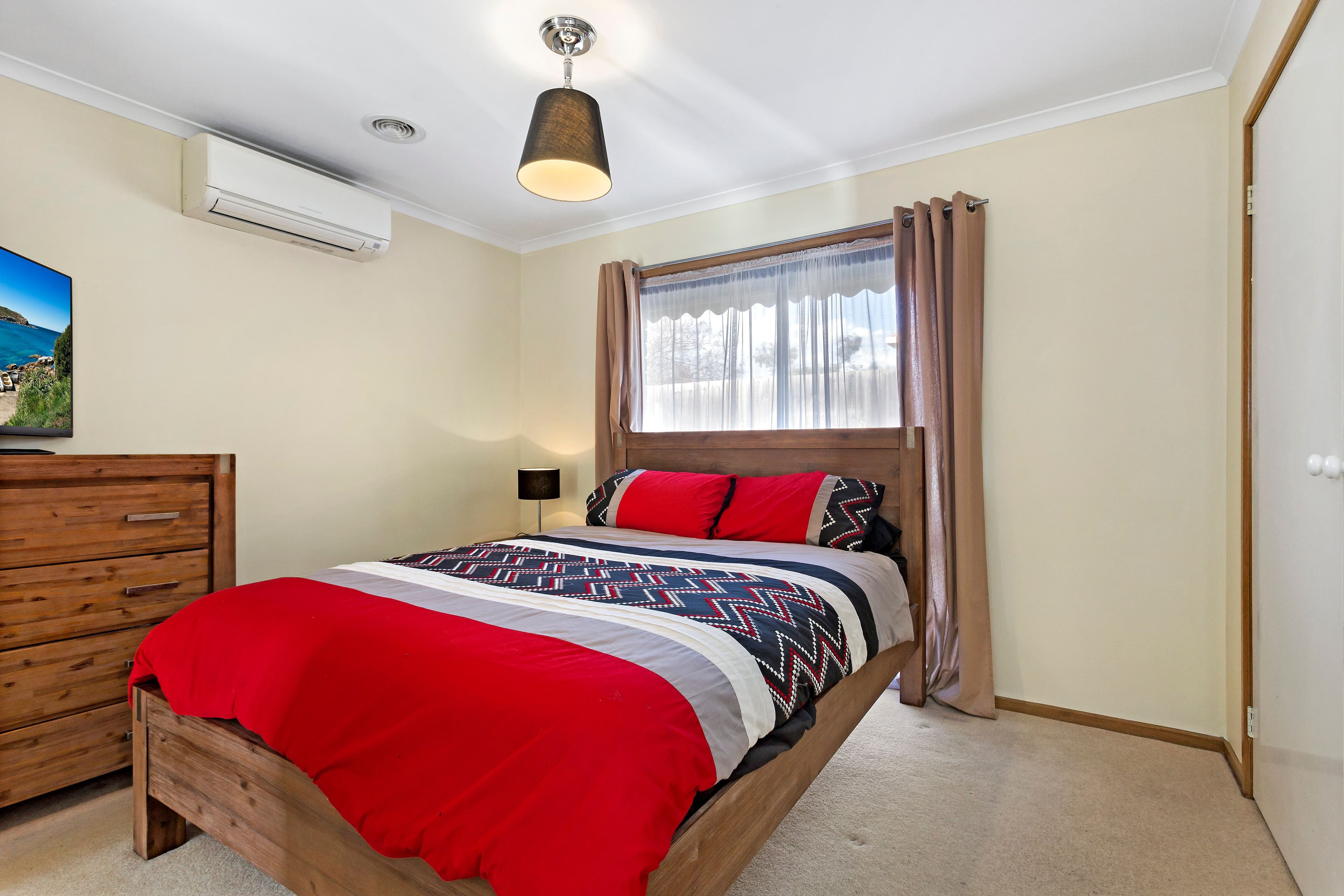 12 Bronsdon Court, Mill Park VIC 3082, Mill Park - Thumbnail 5