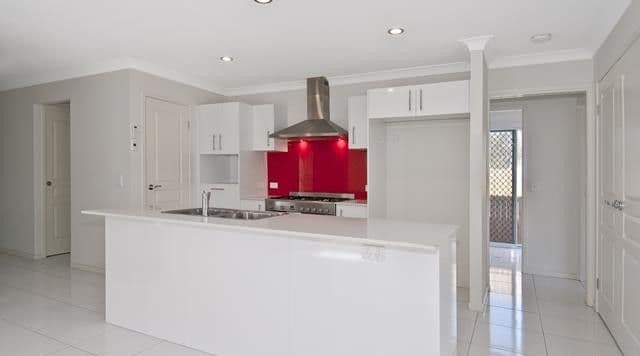 19 Sandover Circuit, Holmview QLD 4207, Holmview - Thumbnail 2