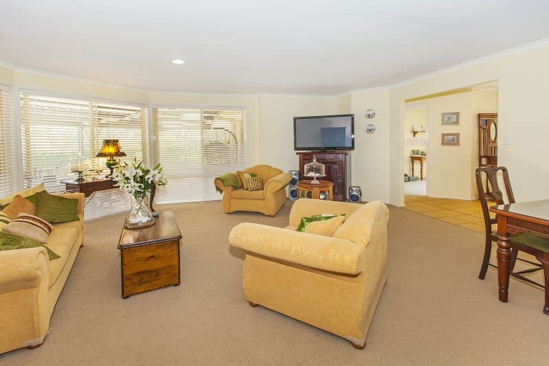 13 Josephine Terrace, HIGHLAND PARK QLD 4211, Highland Park - Thumbnail 3