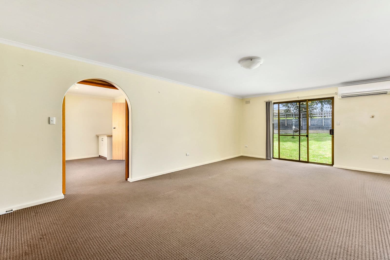 28 Derwent Court, Mount Gambier SA 5290, Mount Gambier - Thumbnail 5
