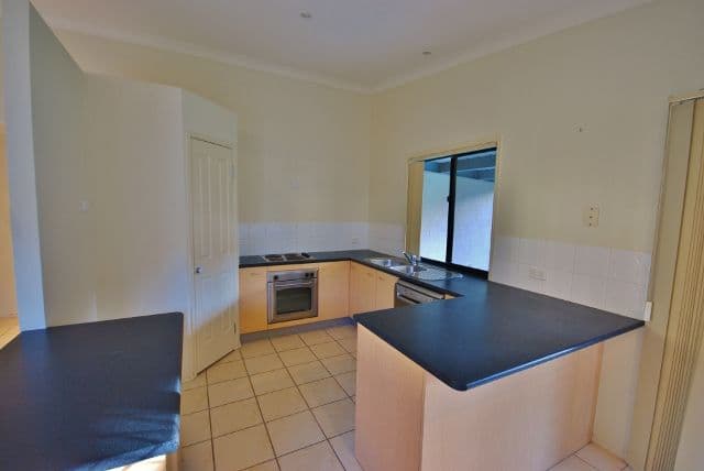 28 Tiverton Place, LANDSBOROUGH QLD 4550, Landsborough - Thumbnail 5