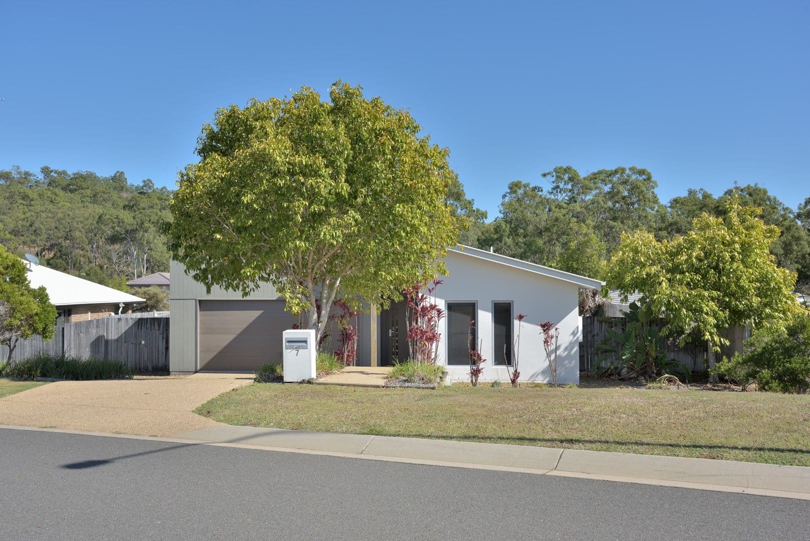7 Orchard Drive, Kirkwood QLD 4680, Kirkwood - Image 1