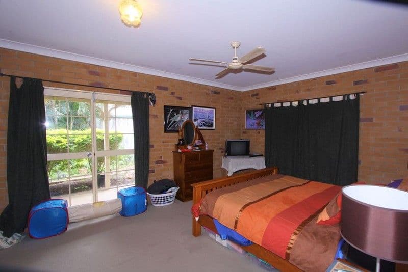 70 Cummins Road, BRANYAN QLD 4670, Branyan - Thumbnail 7