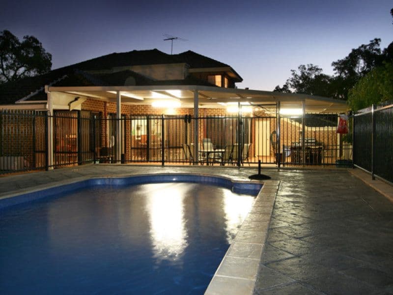 114 John Farrant Drive, GOOSEBERRY HILL WA 6076, Gooseberry Hill - Thumbnail 2
