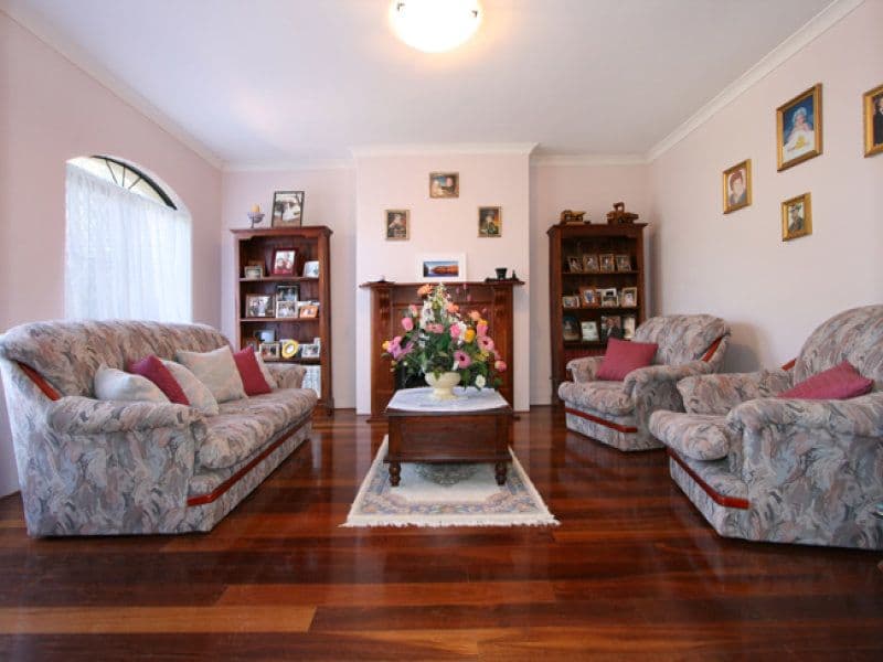 114 John Farrant Drive, GOOSEBERRY HILL WA 6076, Gooseberry Hill - Thumbnail 4
