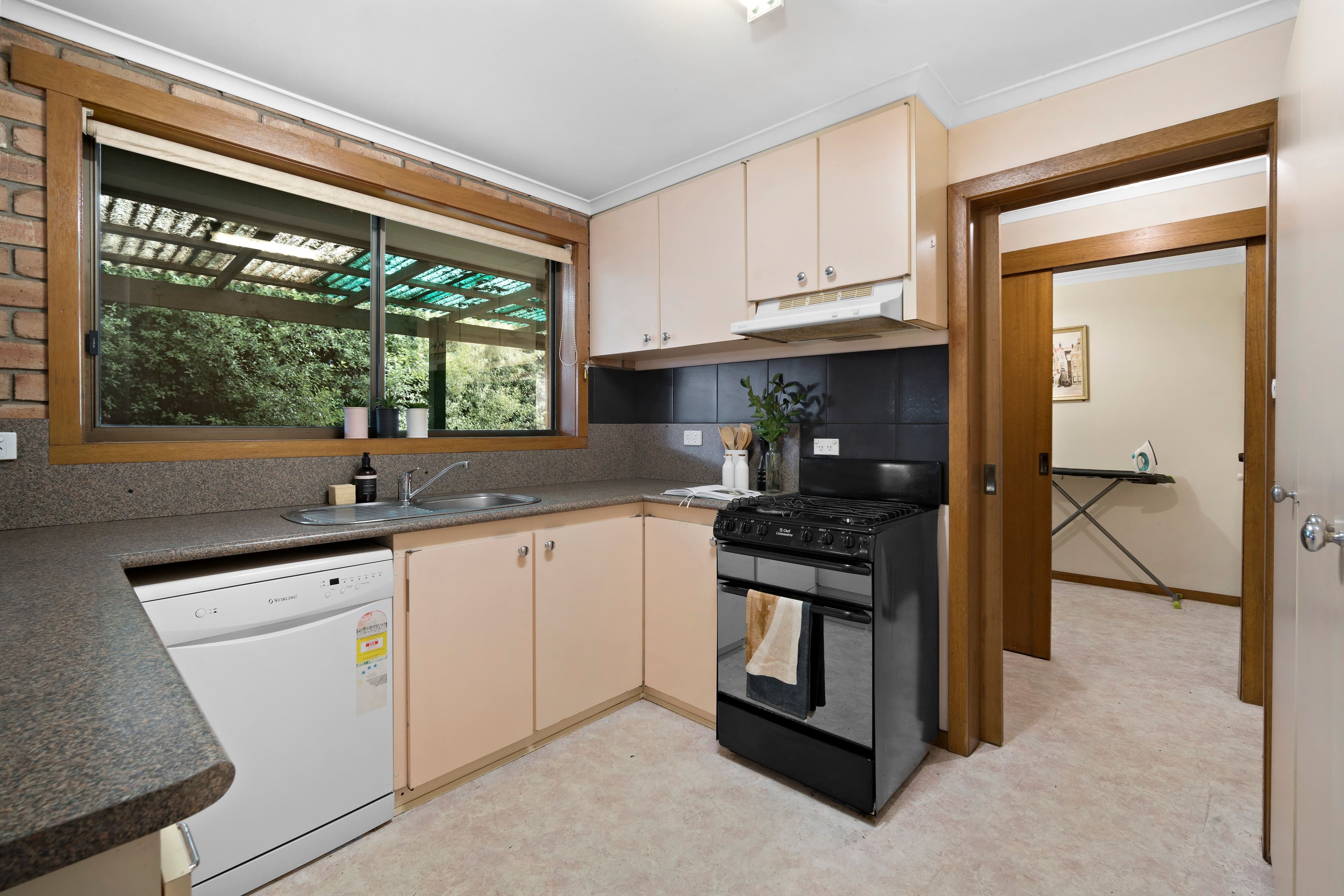 302 Greenhalghs Road, Delacombe VIC 3356, Delacombe - Thumbnail 6