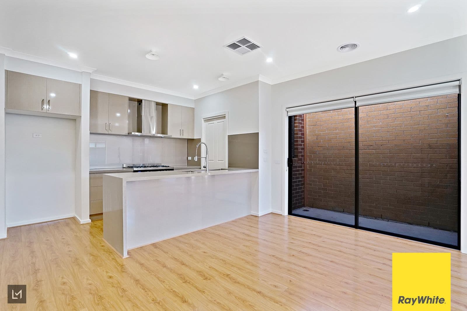 11 Saxby Street, Tarneit VIC 3029, Tarneit - Thumbnail 4