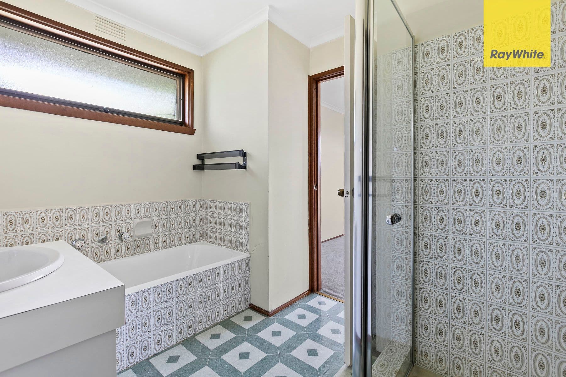 82 Denton Avenue, St Albans VIC 3021, St Albans - Thumbnail 6
