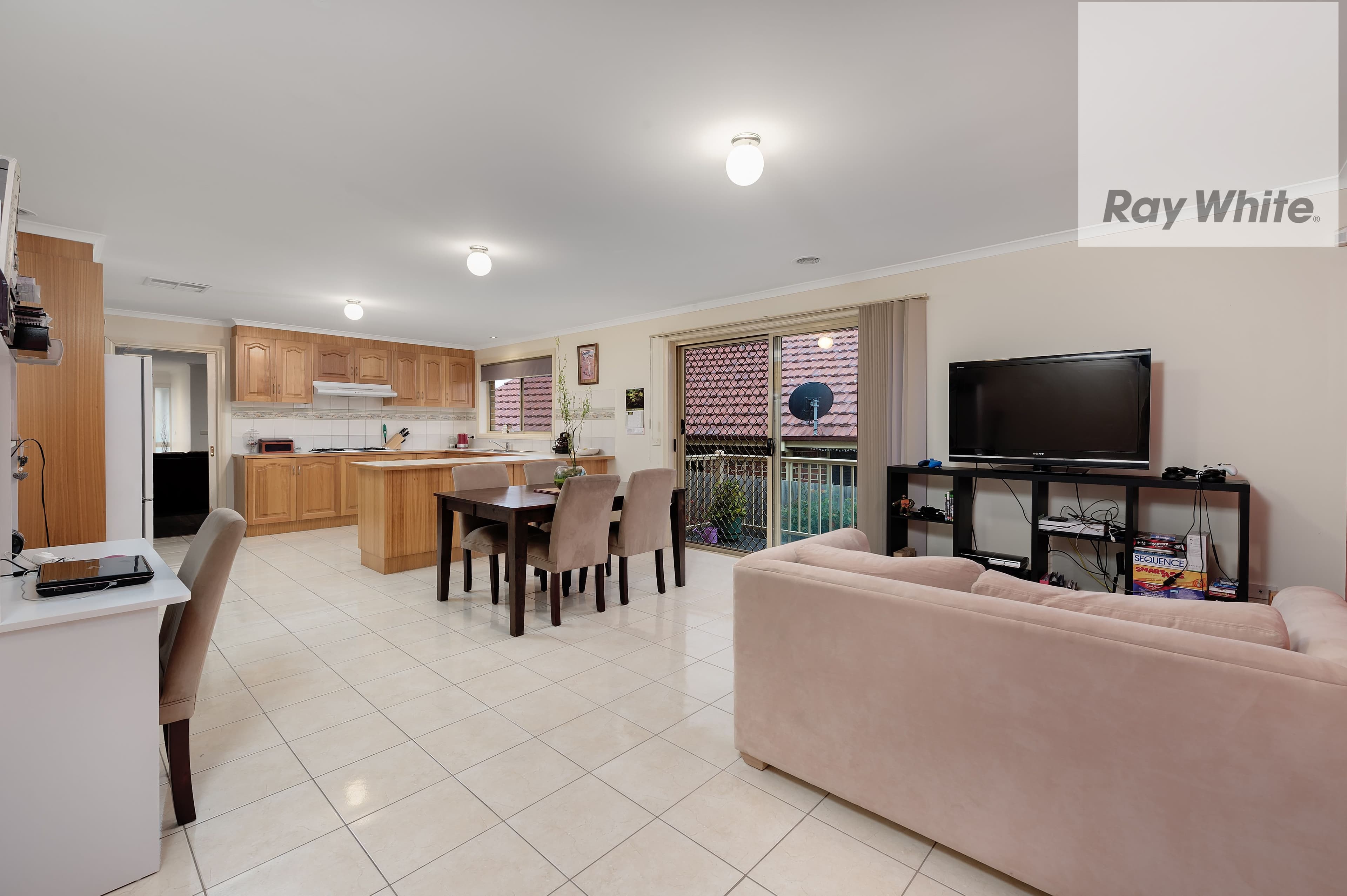 11A Raphael Rise, South Morang VIC 3752, South Morang - Thumbnail 4