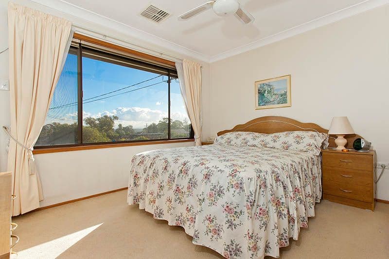 2 Renmark Place, ENGADINE NSW 2233, Engadine - Thumbnail 5