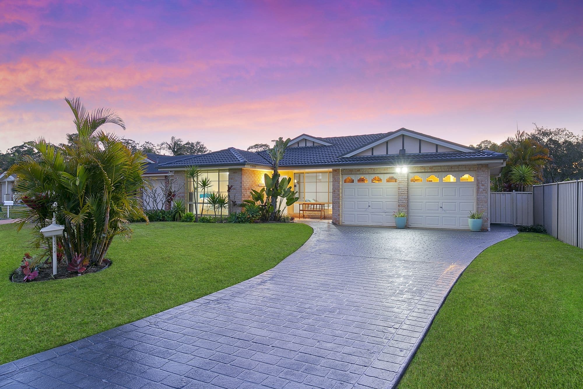 15 Lorraine Avenue, Berkeley Vale - Thumbnail 2