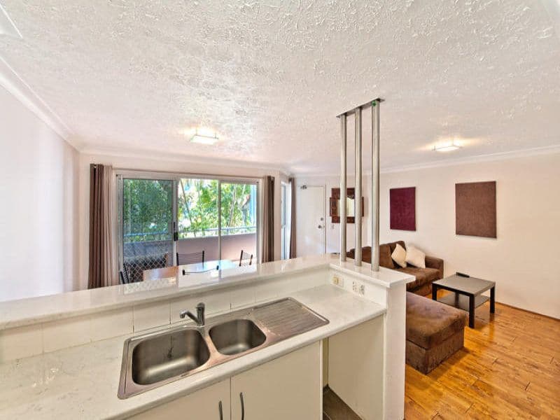 13 Monaco Street, SURFERS PARADISE QLD 4217, Surfers Paradise - Thumbnail 3
