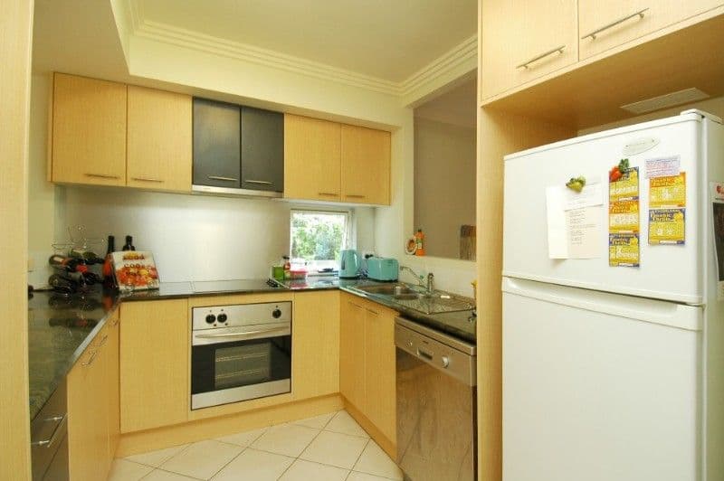 72 Armadale Street, ST LUCIA QLD 4067, St Lucia - Thumbnail 4