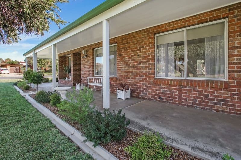 1066 Bunton Street, North Albury NSW 2640, North Albury - Thumbnail 2