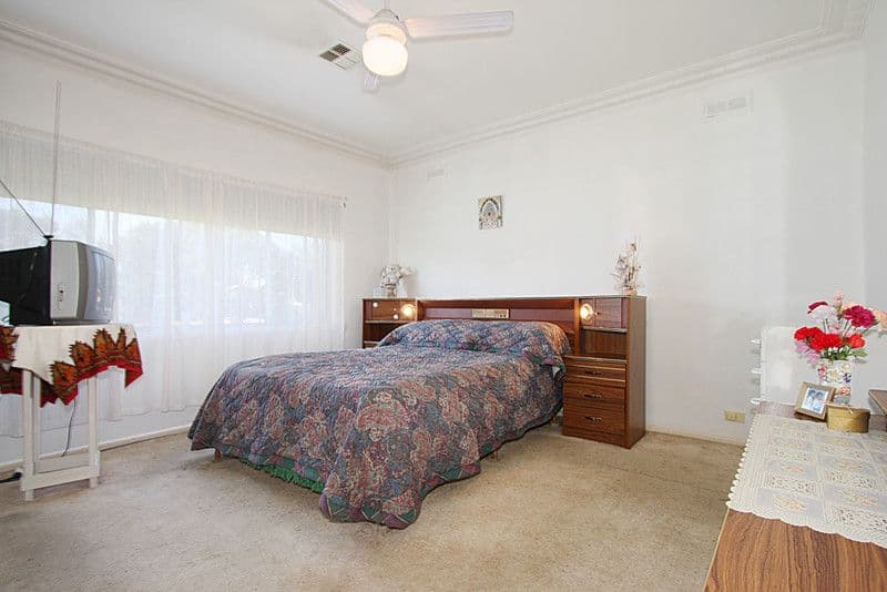 196 Haughton Road, OAKLEIGH SOUTH VIC 3167, Oakleigh South - Thumbnail 4