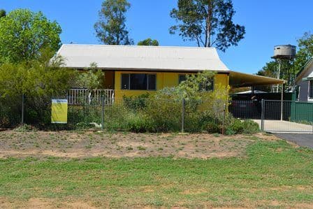 38 Ivy Street, Blackall QLD 4472, Blackall - Image 1
