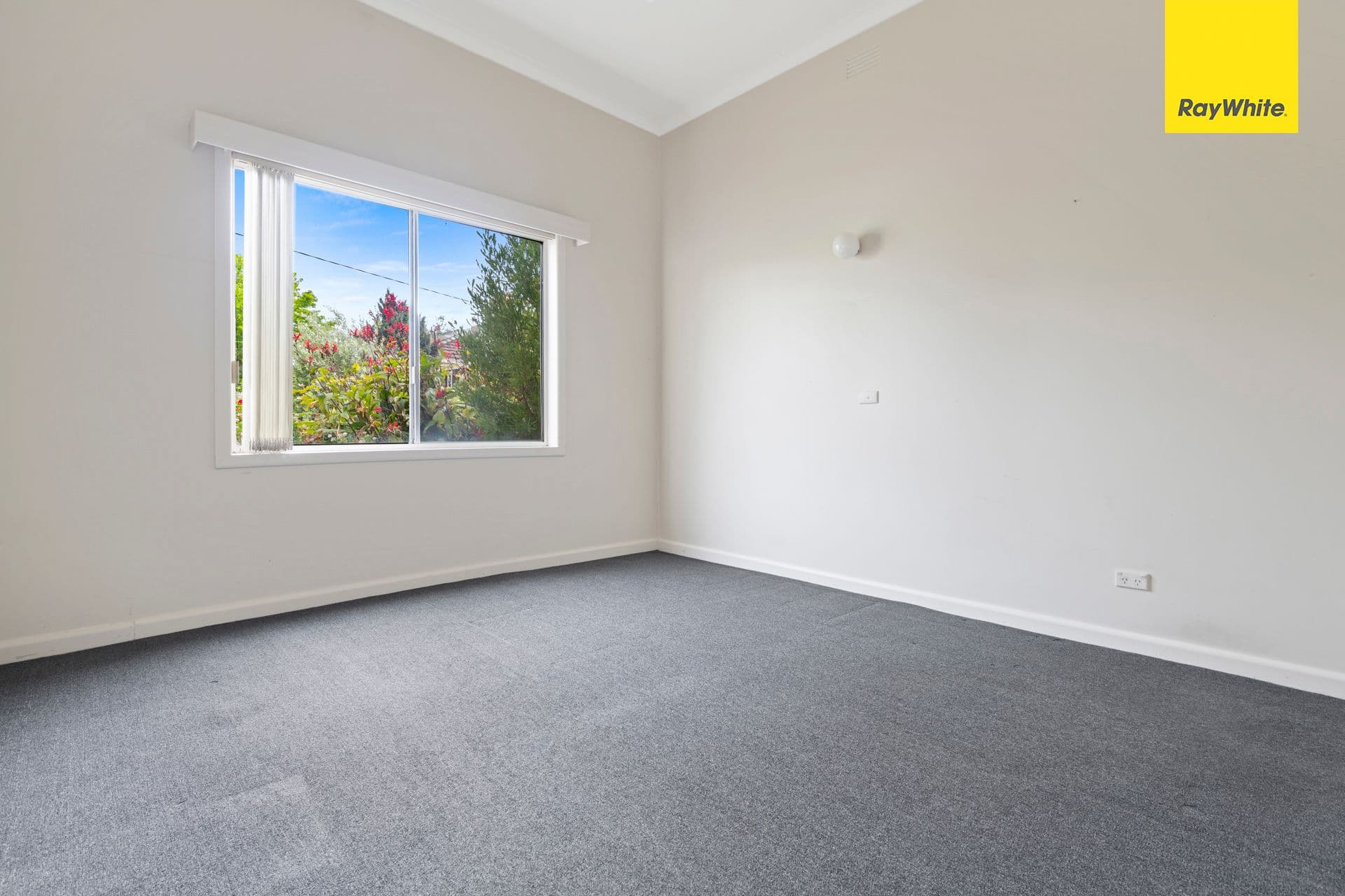 22 Gallant Street, Footscray VIC 3011, Footscray - Thumbnail 4