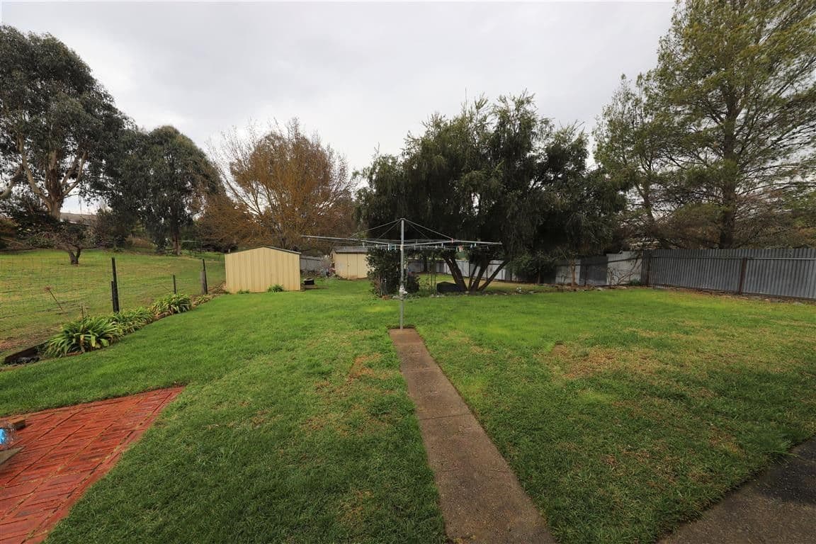 22 Lockhart Street, Adelong NSW 2729, Adelong - Thumbnail 8