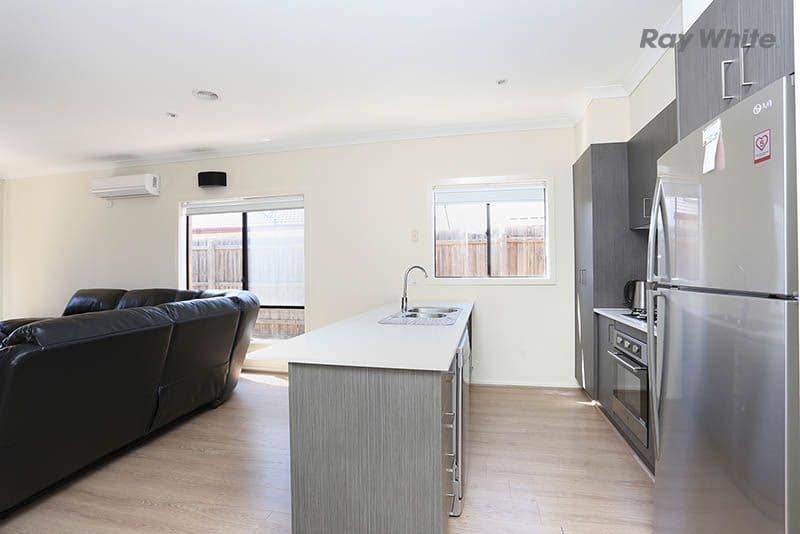 20 Lady Penrhyn Drive, Wyndham Vale VIC 3024, Wyndham Vale - Thumbnail 7