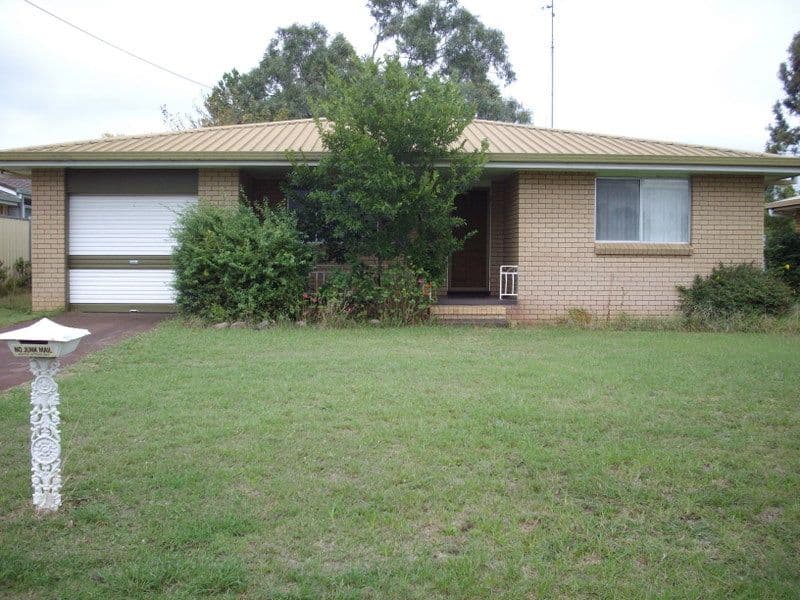 7 BERESFORD, Pittsworth QLD 4356, Pittsworth - Image 1