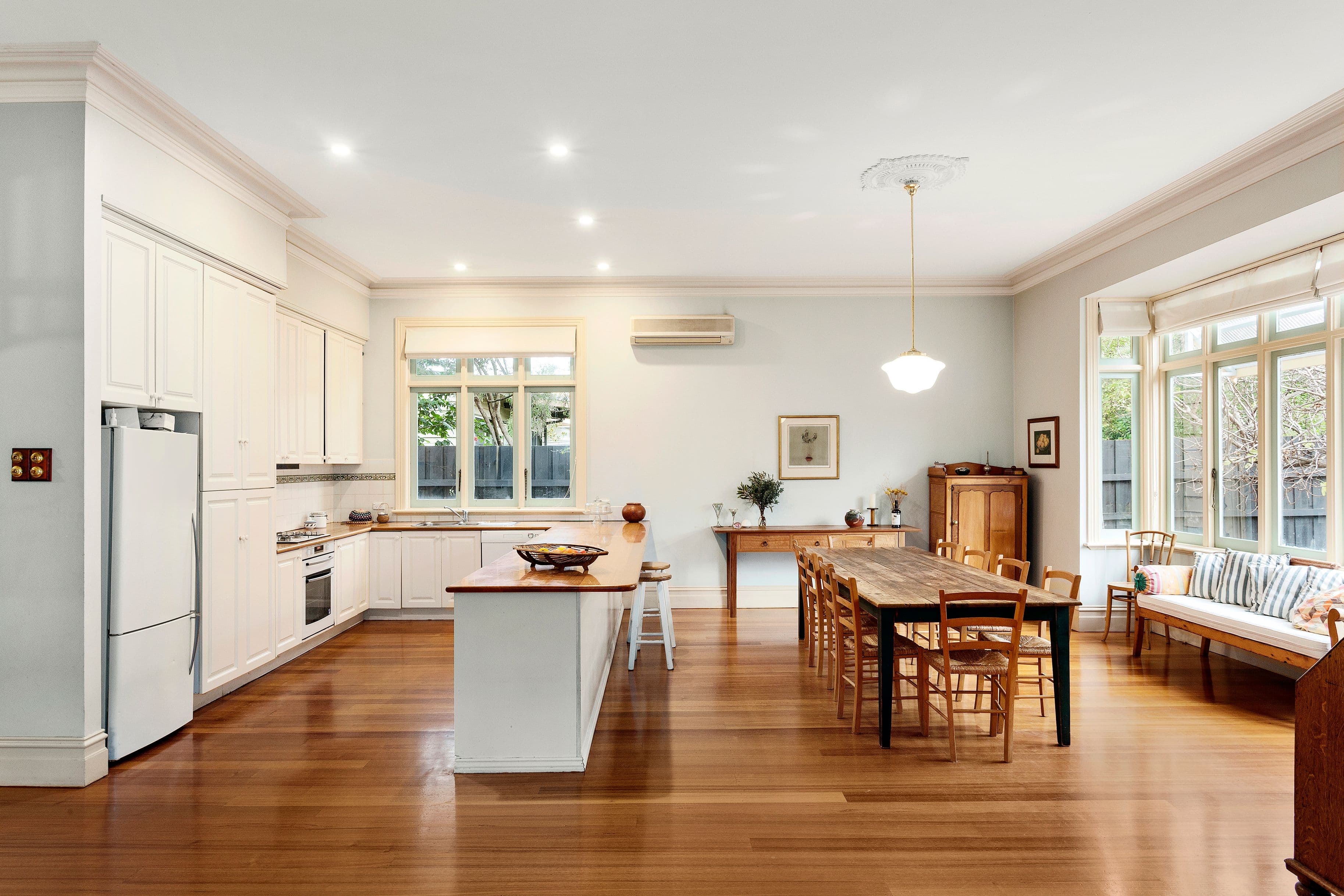 8 Mile End Road, Carnegie VIC 3163, Carnegie - Thumbnail 3
