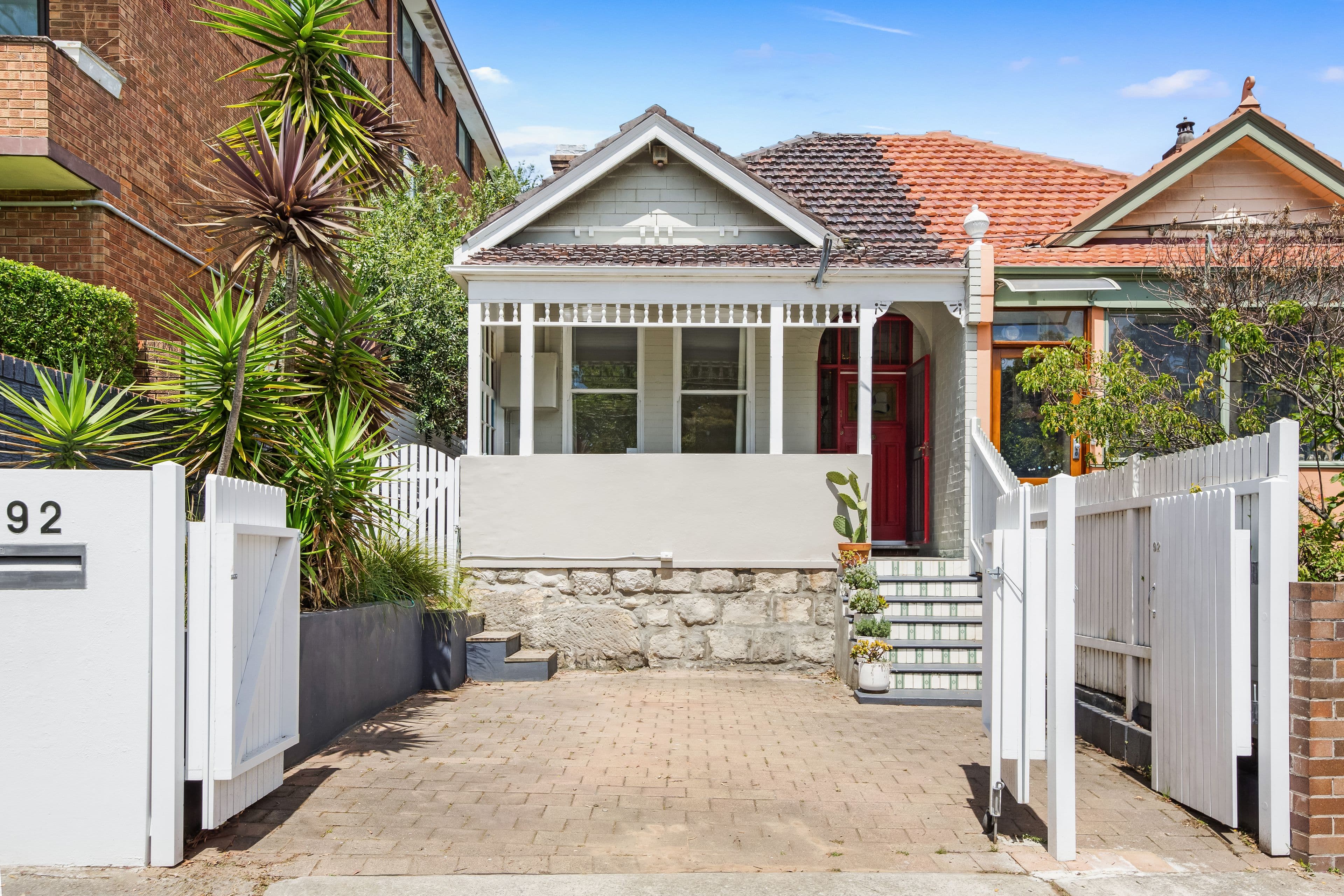 92 Frenchmans Road, Randwick NSW 2031, Randwick - Thumbnail 2