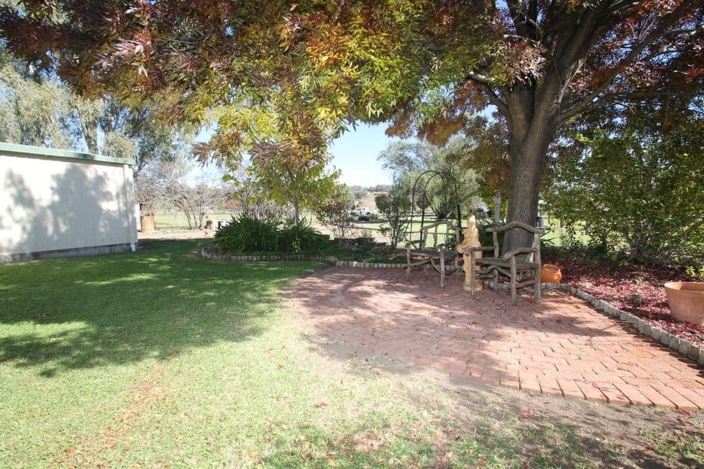 22 Coach Street, WALLABADAH NSW 2343, Wallabadah - Thumbnail 3