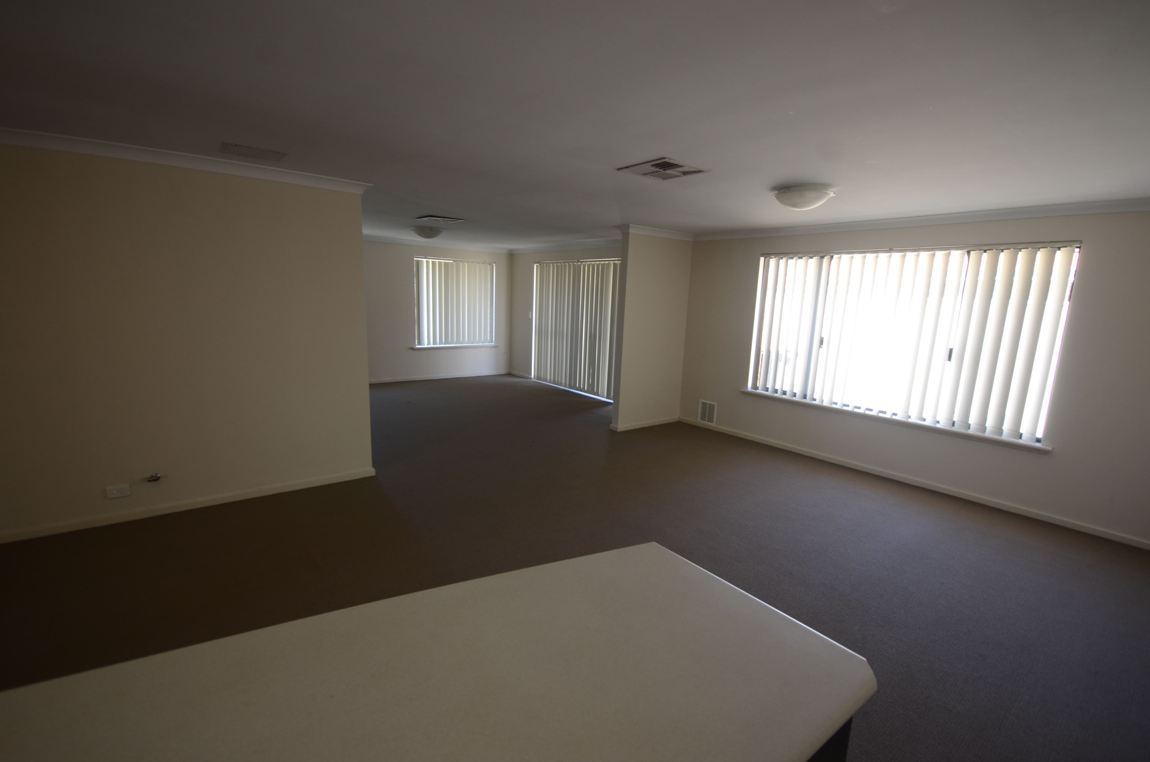 10 Fraser Road North, Canning Vale WA 6155, Canning Vale - Thumbnail 3