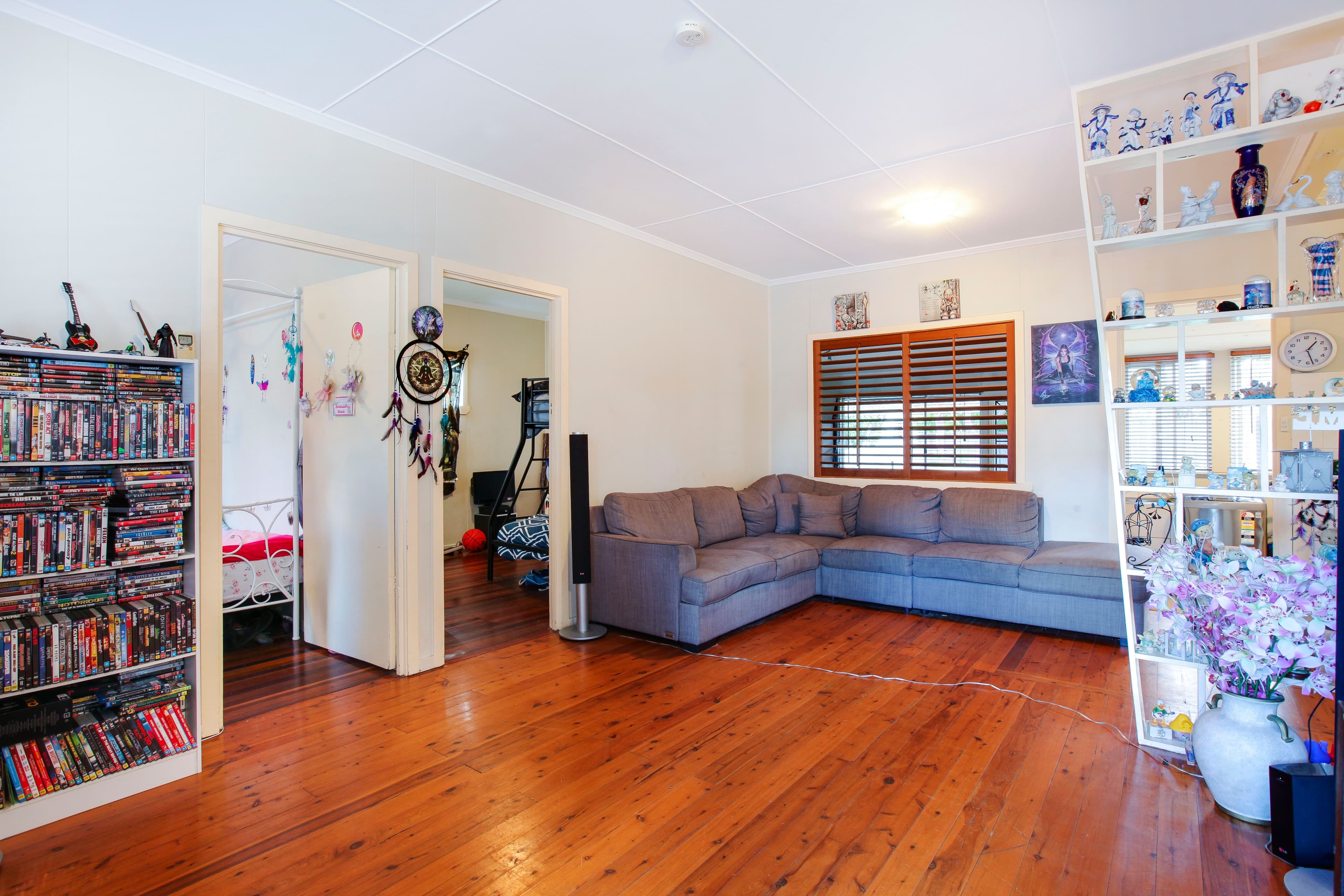9 Brookside Road, Labrador QLD 4215, Labrador - Thumbnail 2