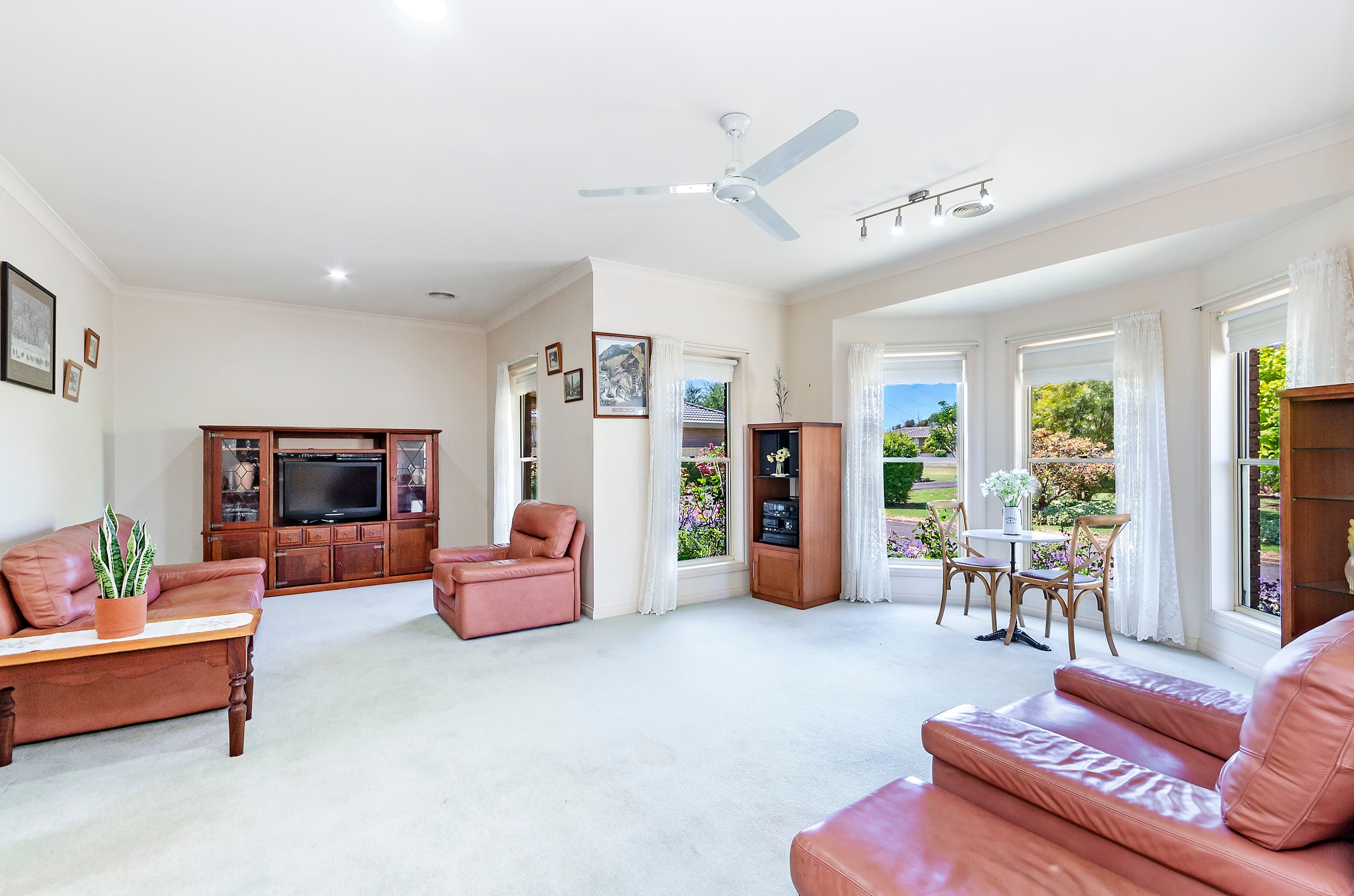 12 Anne Street, Koroit VIC 3282, Koroit - Thumbnail 4