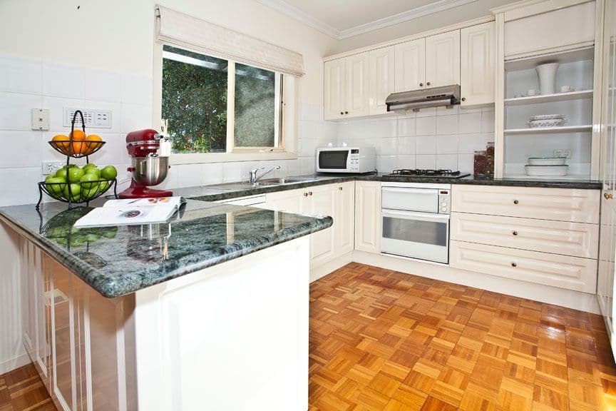 36 Alvie Road, MOUNT WAVERLEY VIC 3149, Mount Waverley - Thumbnail 3