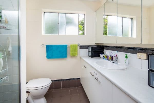 15 Laycock Street, Surfers Paradise QLD 4217, Surfers Paradise - Thumbnail 3