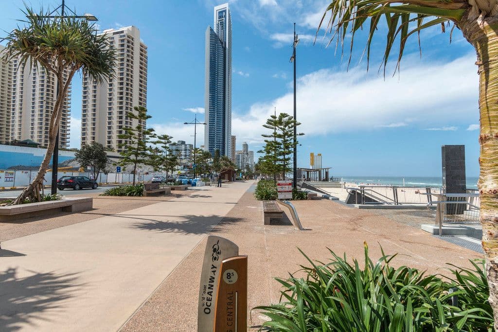 15 Laycock Street, Surfers Paradise QLD 4217, Surfers Paradise - Thumbnail 6