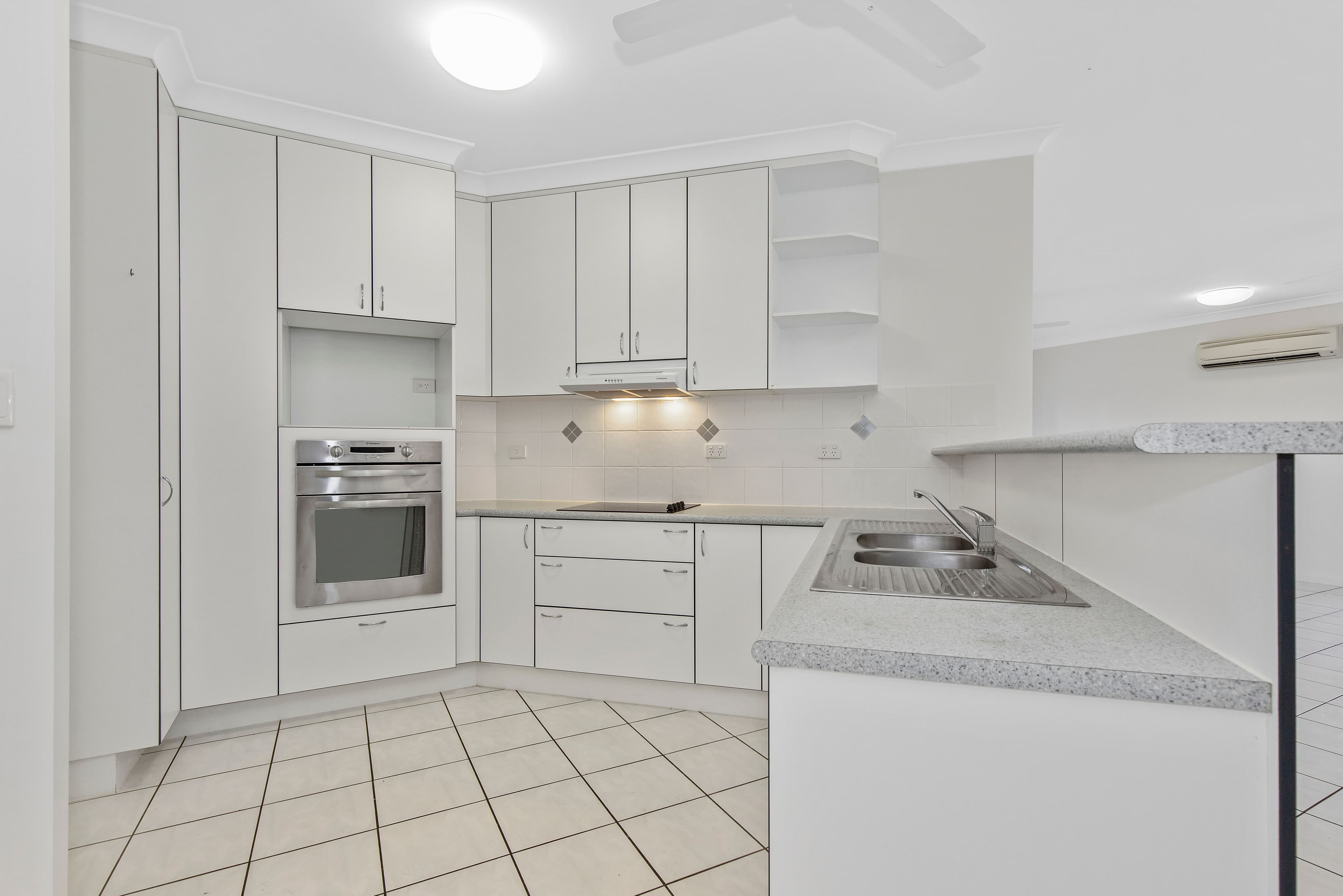 8 Chichester Avenue, Kirwan QLD 4817, Kirwan - Thumbnail 3