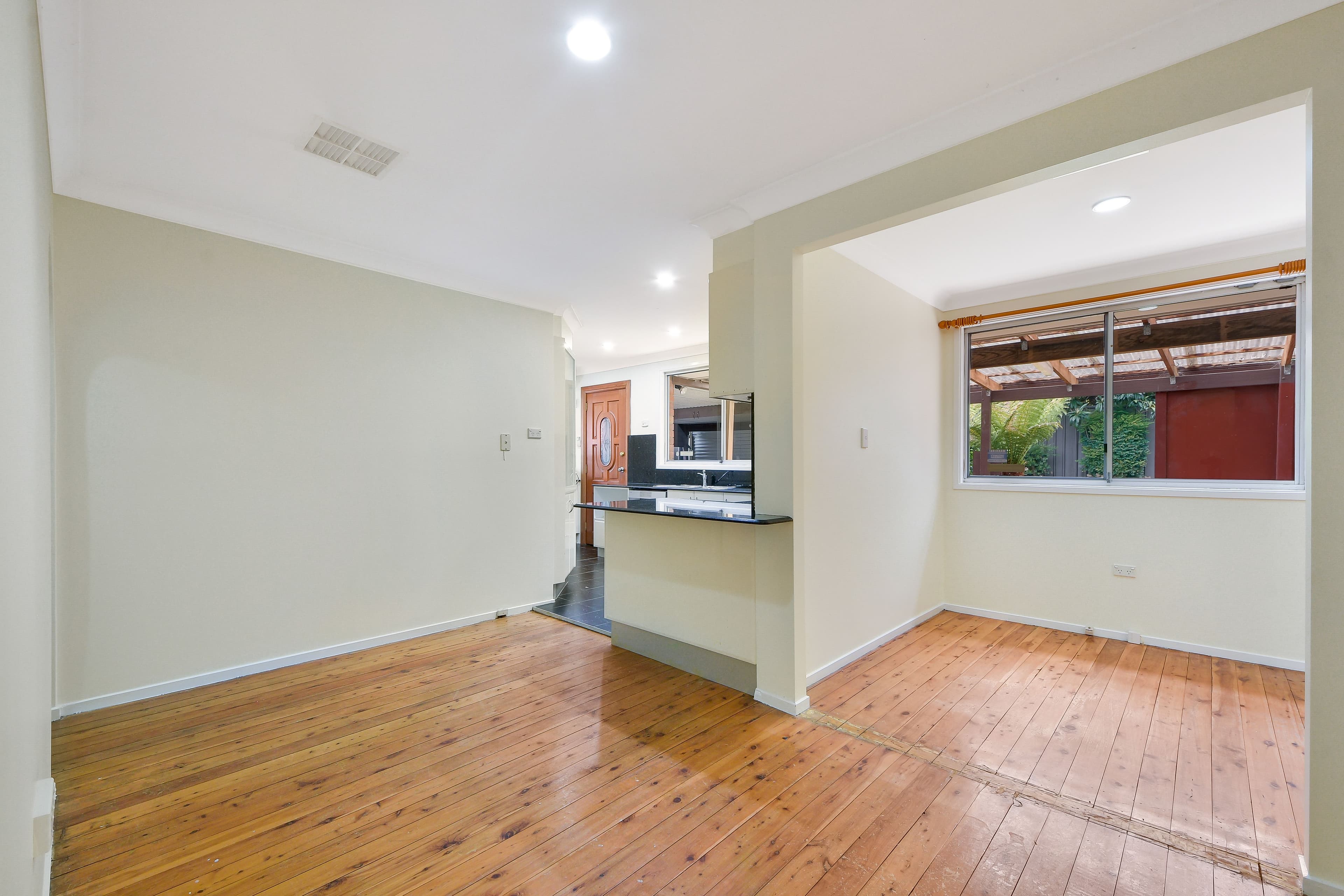 18 Bainbridge Avenue, Ingleburn - Thumbnail 4