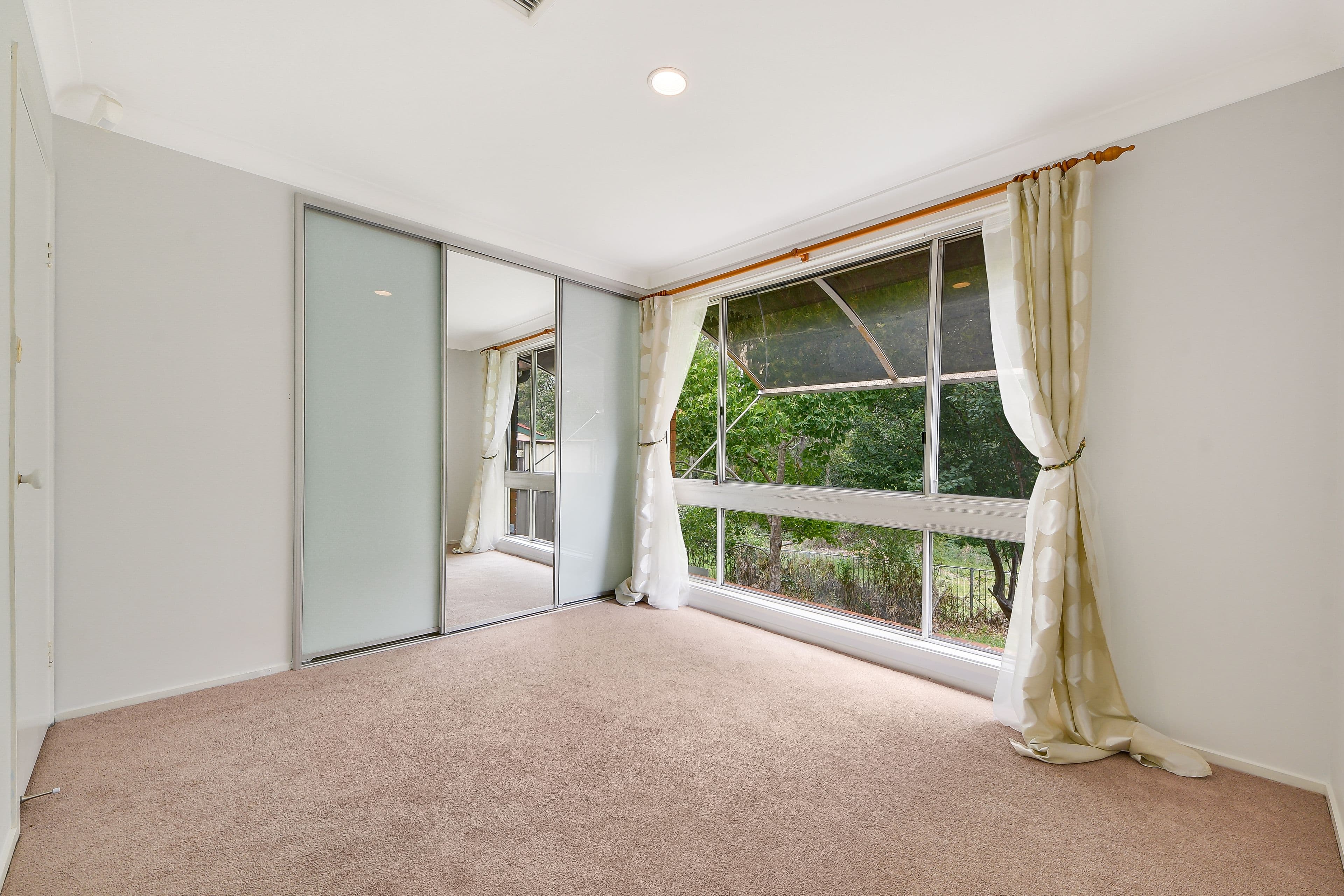 18 Bainbridge Avenue, Ingleburn - Thumbnail 5