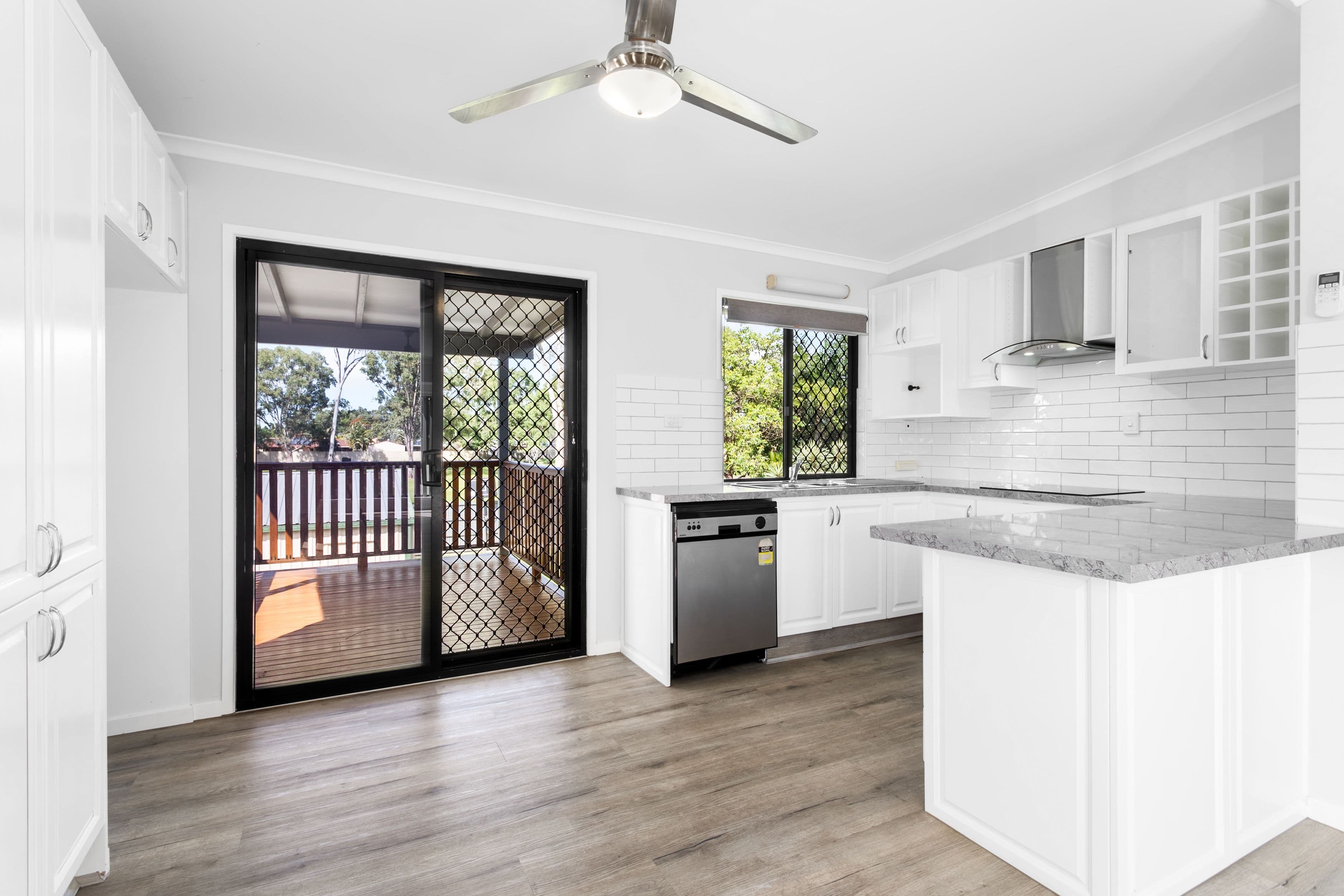 18 Claverton Drive, Deception Bay QLD 4508, Deception Bay - Thumbnail 3