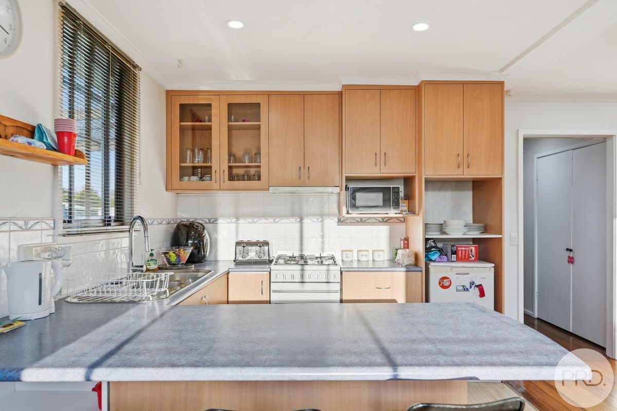 86 Duntroon Drive, ROKEBY TAS 7019, Rokeby - Thumbnail 4