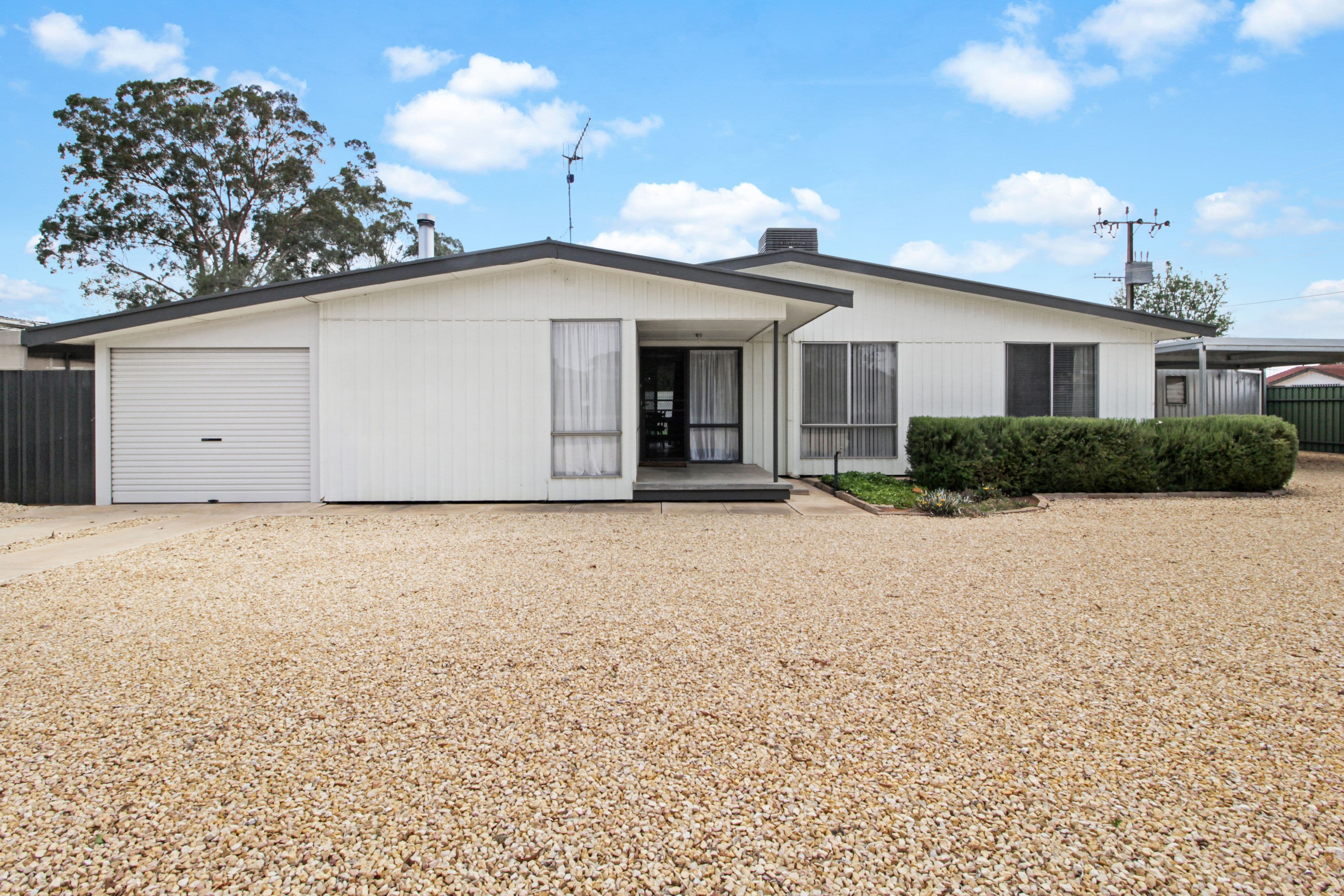 224 Twentyfirst Street, Renmark SA 5341, Renmark - Image 1