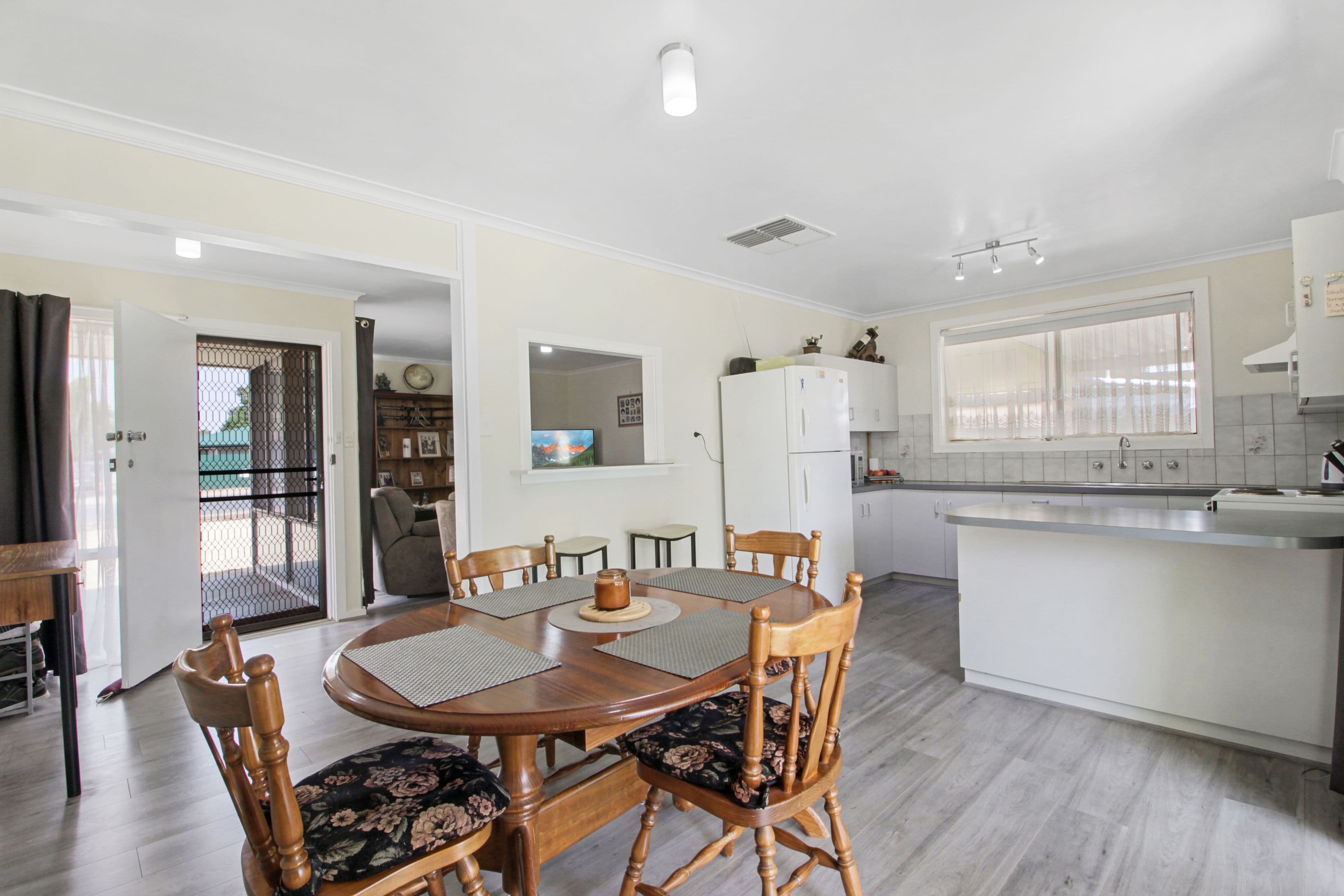 224 Twentyfirst Street, Renmark SA 5341, Renmark - Thumbnail 5