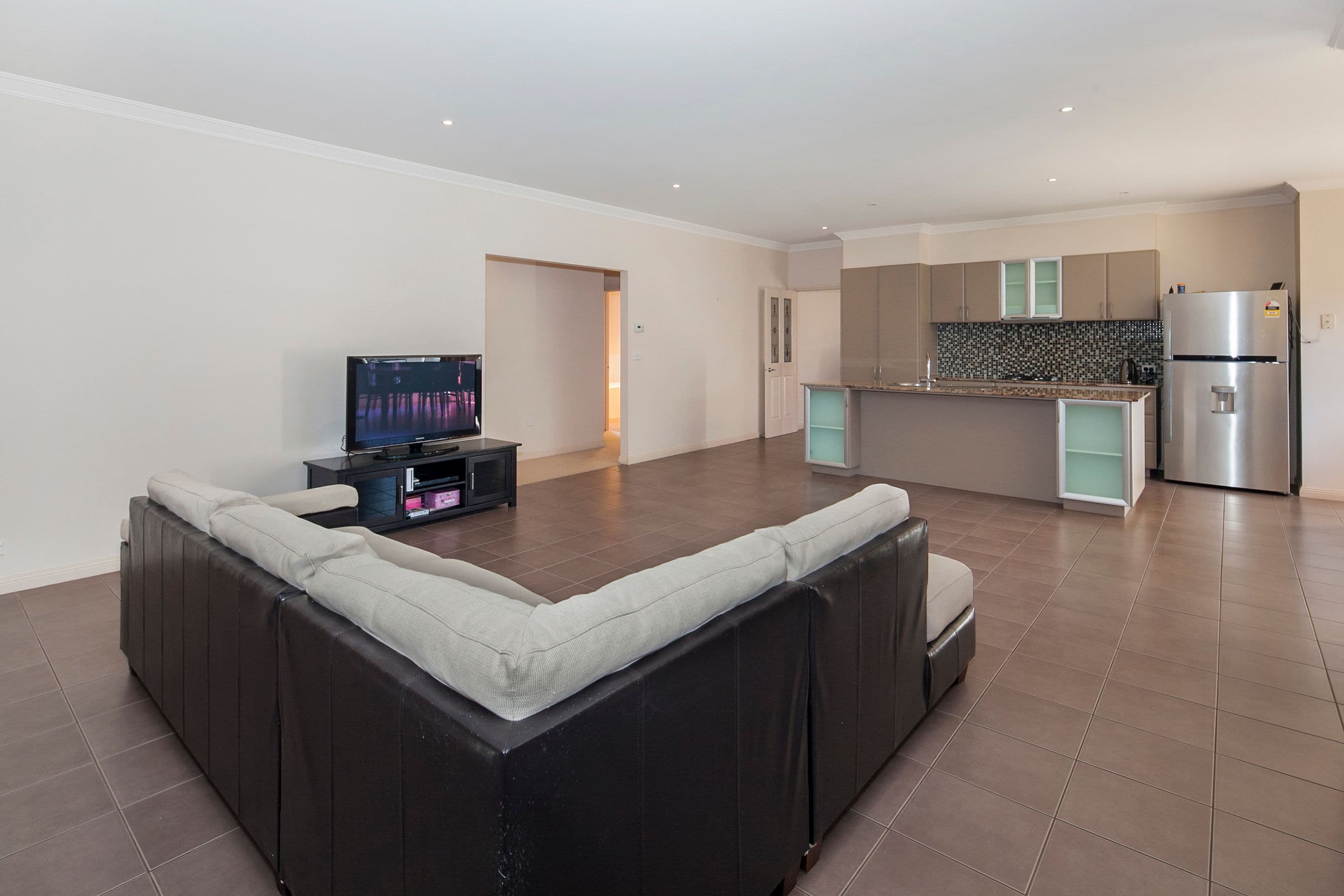 43 Dorset Drive, Alfredton VIC 3350, Alfredton - Thumbnail 3