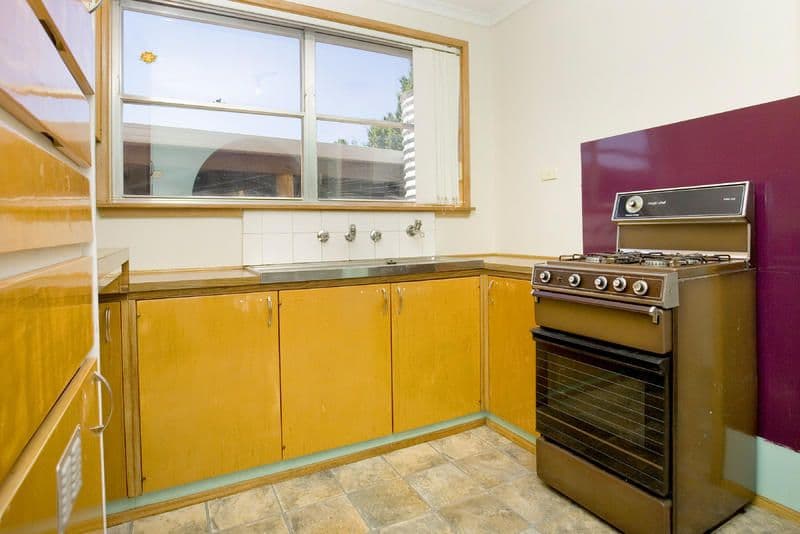 2 Duneed Court, CORIO VIC 3214, Corio - Thumbnail 3