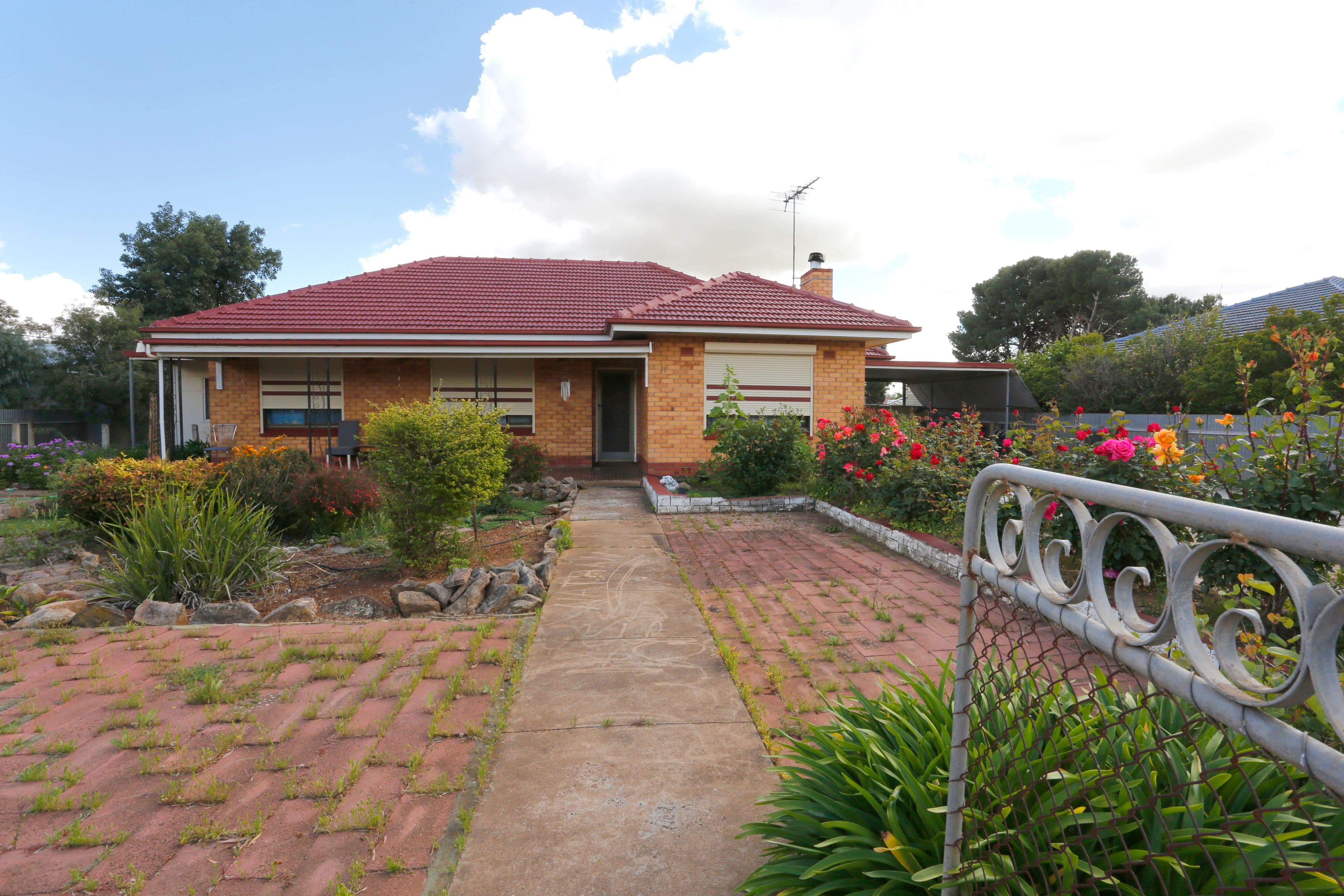 11 Francis Street, Balaklava SA 5461, Balaklava - Image 1