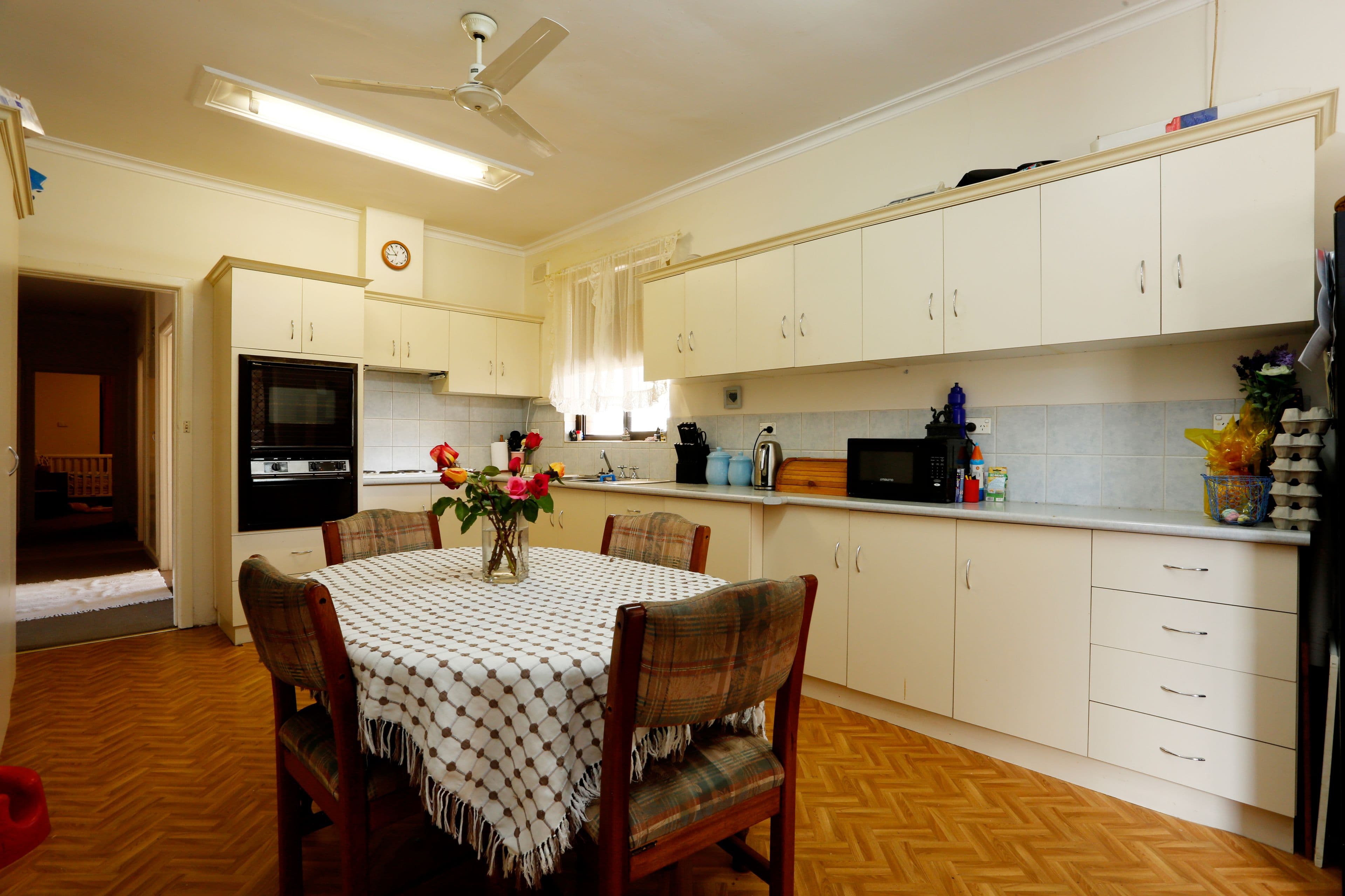 11 Francis Street, Balaklava SA 5461, Balaklava - Thumbnail 2